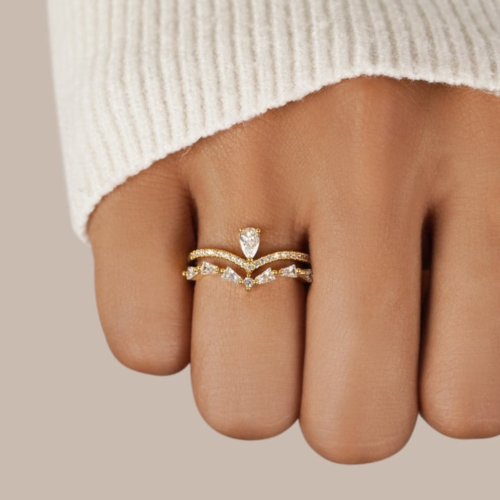 Margeret™ | Aura – Elegant Crystal Ring