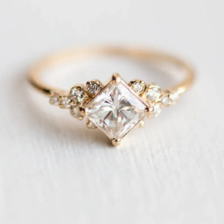 Margeret™ | Elegant Delysian Queen Ring
