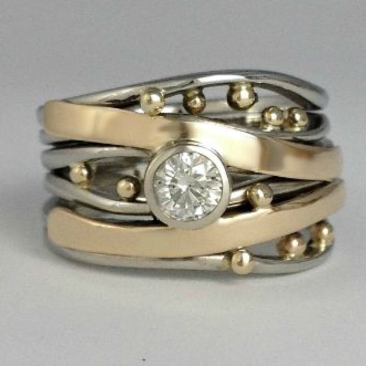 Margeret™ | Gold Inlaid Zirconia Ring