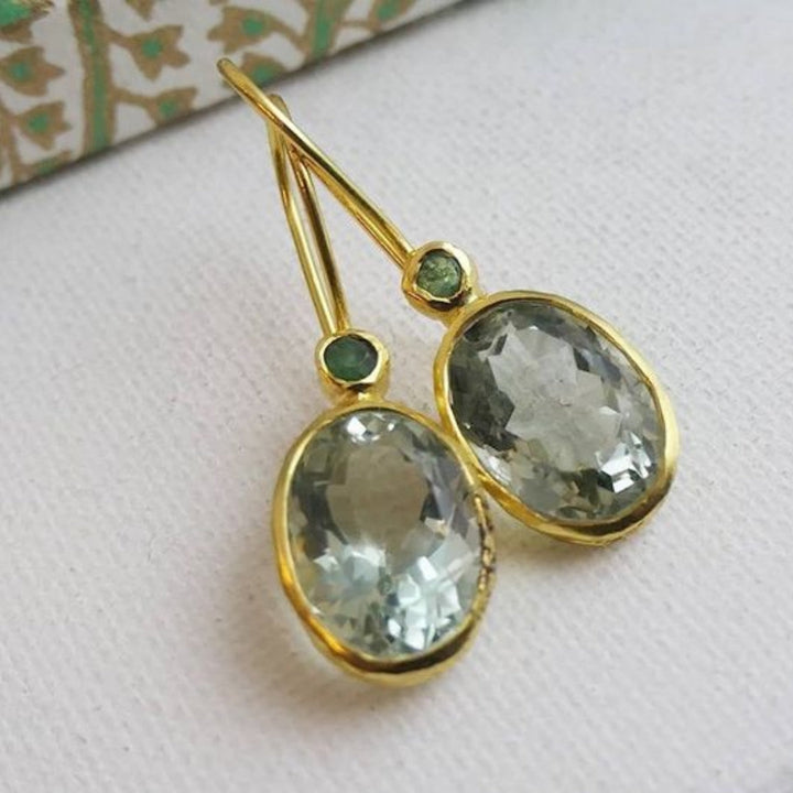 Margeret™ | Olive Glass Gold Earrings