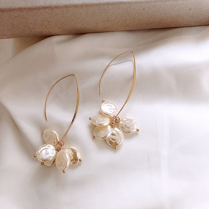 Margeret™ | Elegant Pearl and Crystal Earrings