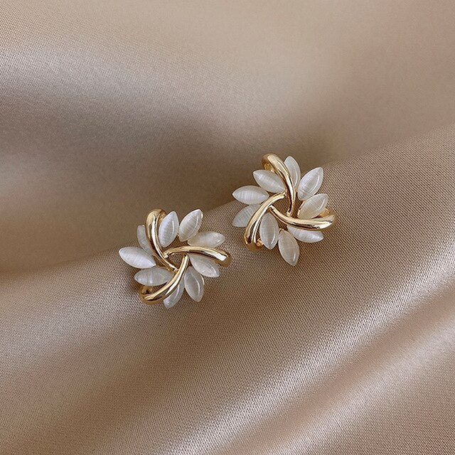 Margeret™ | Luxury White Opal Earrings in Gold