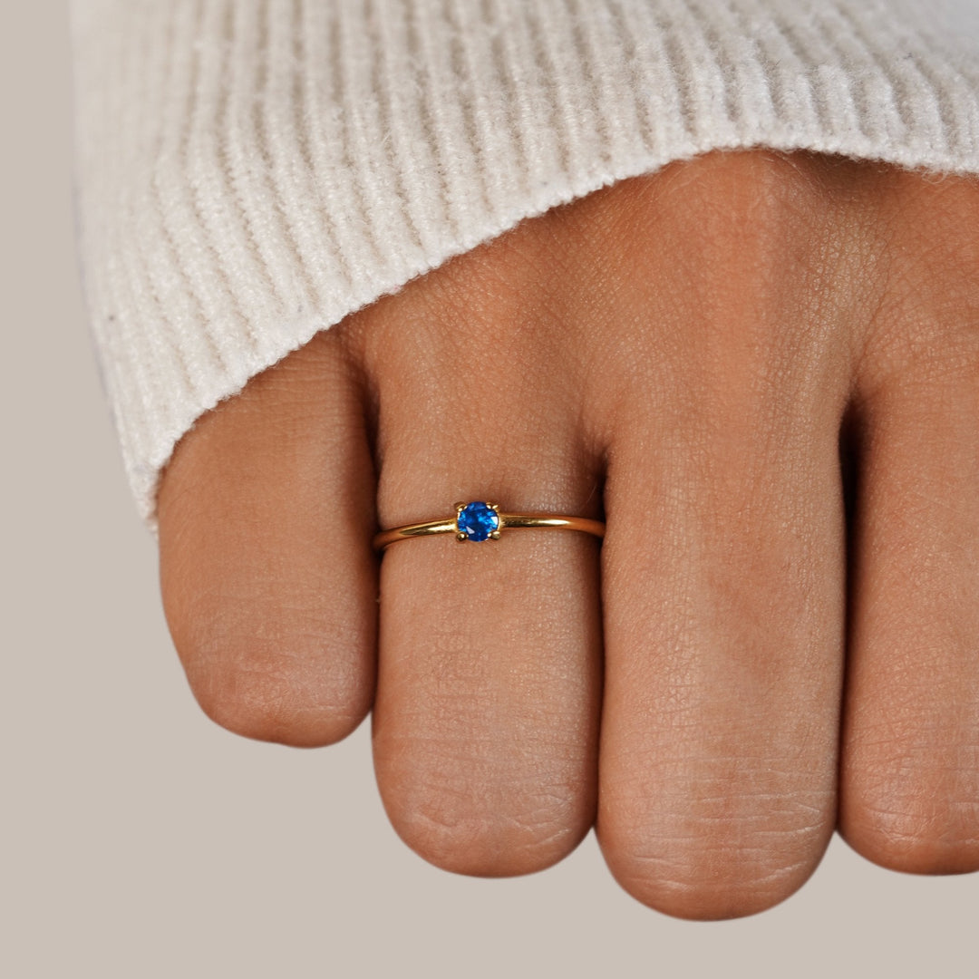 Margeret™ | Birthstone Gold Rings