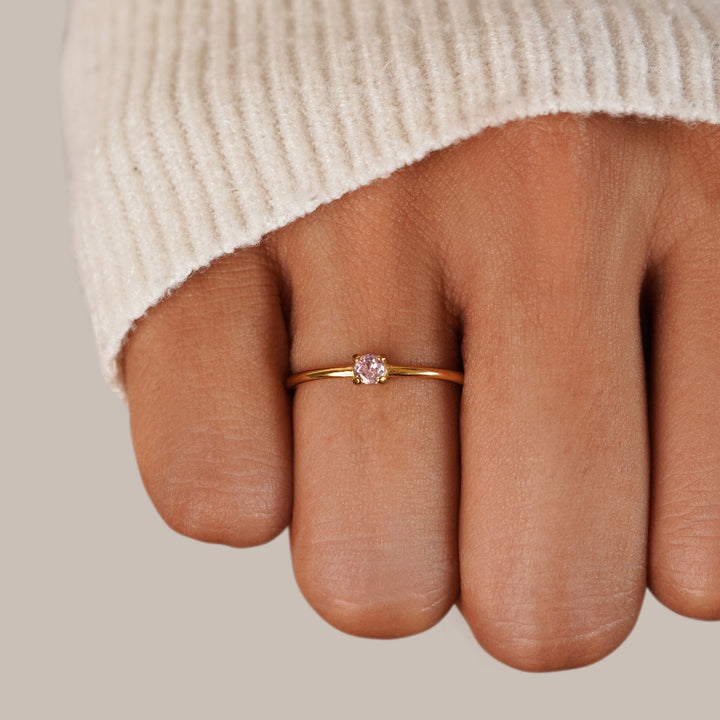 Margeret™ | Birthstone Gold Rings