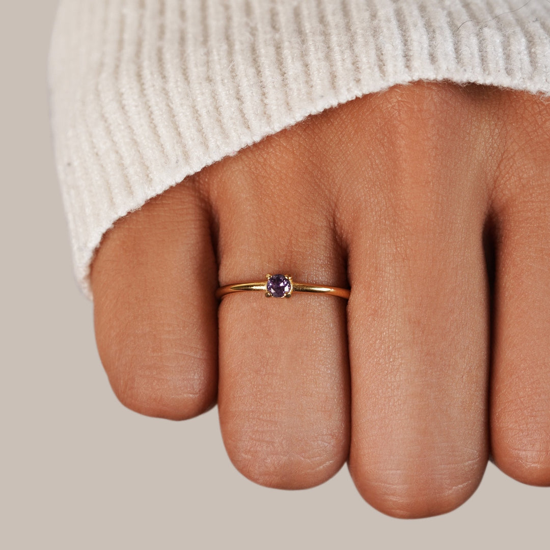 Margeret™ | Birthstone Gold Rings