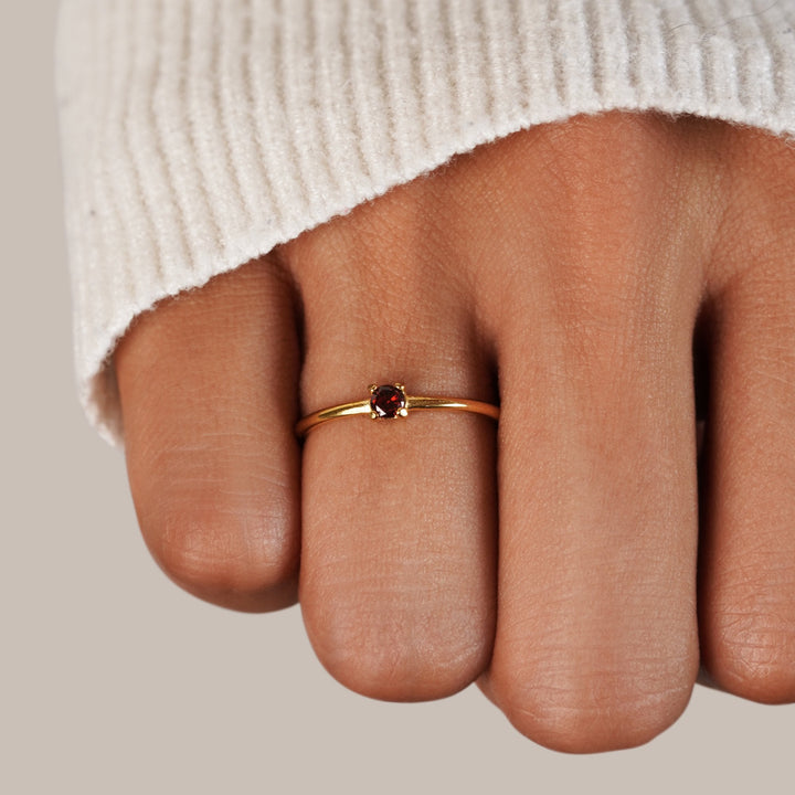Margeret™ | Birthstone Gold Rings