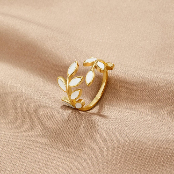 Margeret™ | Serene – Gold Leaf Ring