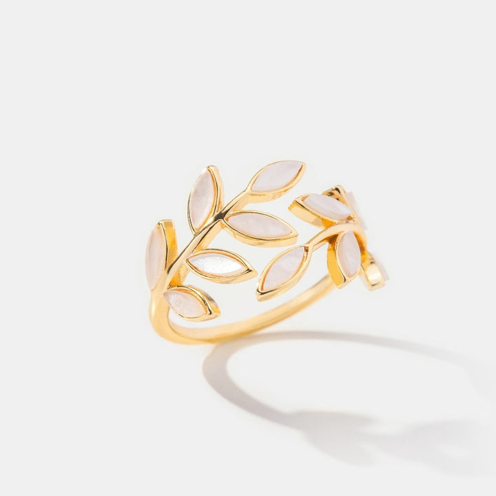 Margeret™ | Serene – Gold Leaf Ring