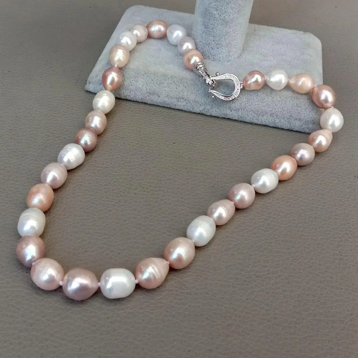 Margeret™ | Coloured Pearl Necklace