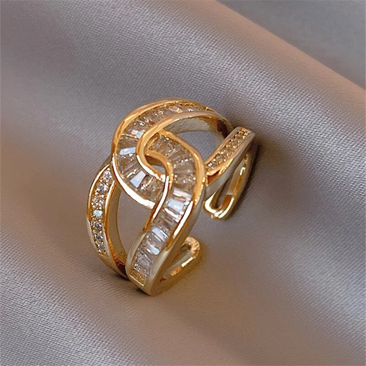 Margeret™ | Knotted Elegant Adjustable Ring