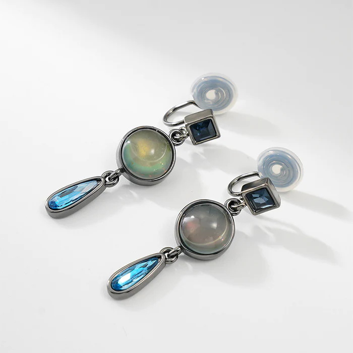 Margeret™ | Blue Crystal Drop Earrings