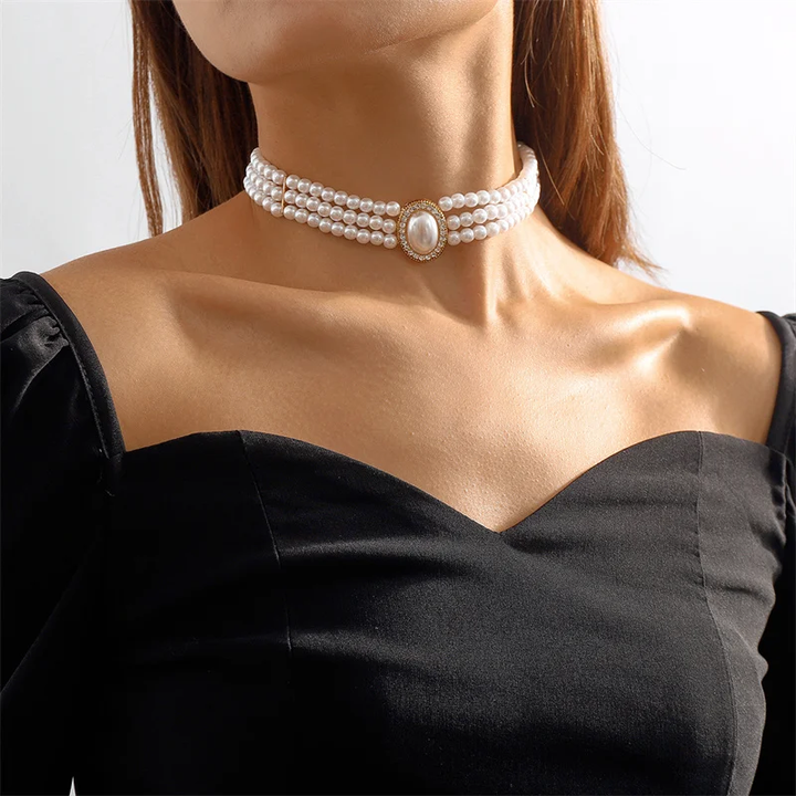 Margeret™ | Elegant Triple Pearl Necklace