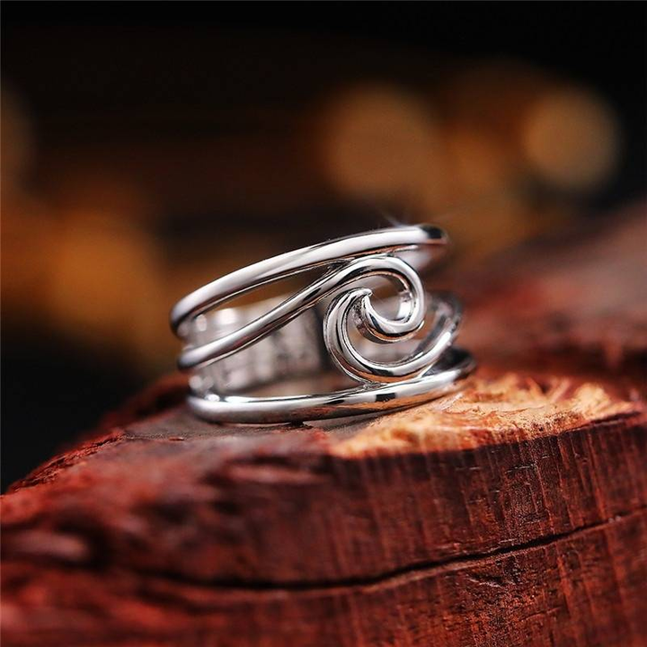 Margeret™ | Silver Wave Ring