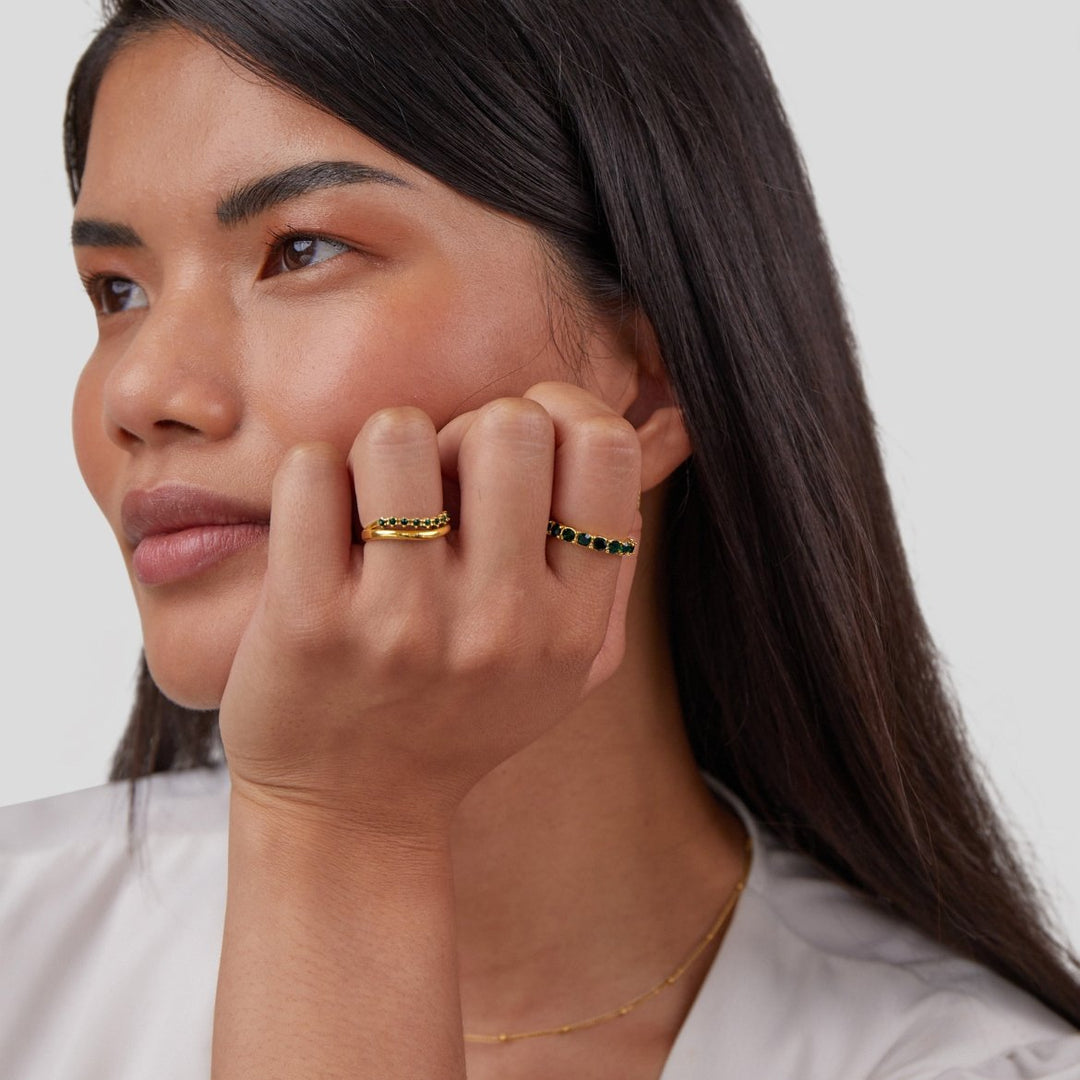 Margeret™ | Mary – Emerald Green Layered Ring