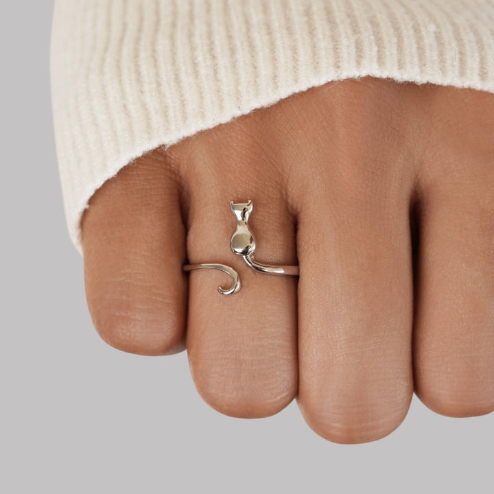 Margeret™ | Midnight Cat Silver Ring