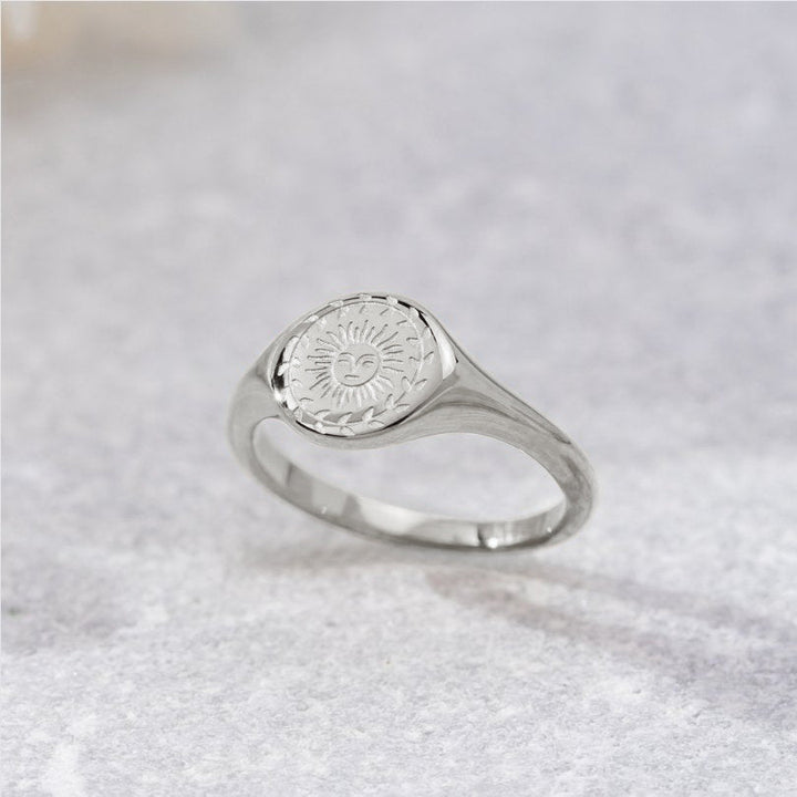 Margeret™ | Silver Midsummer Ring