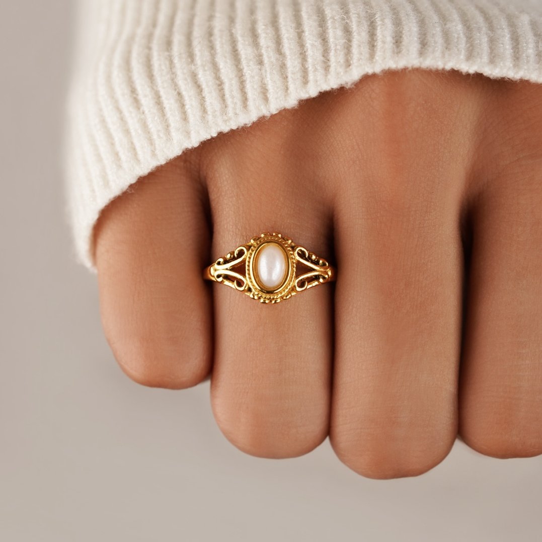 Margeret™ | Royal – Vintage Pearl Ring