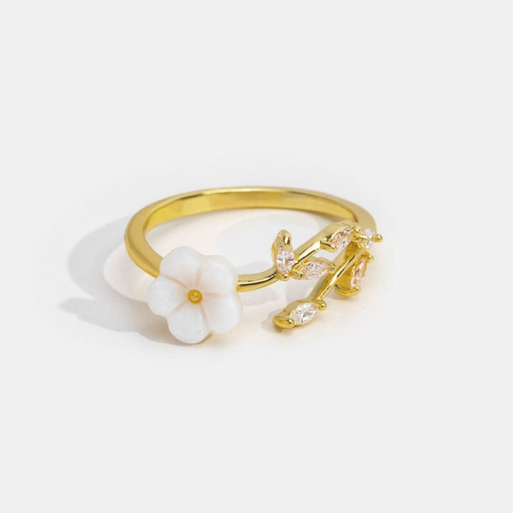 Margeret™ | Rise – White Blossom Ring